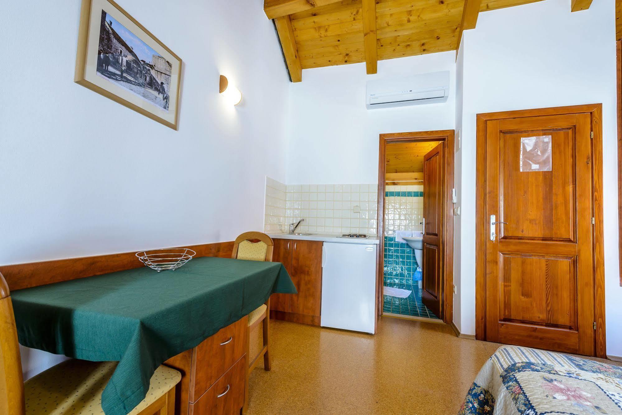 Solis Rooms Old Town Дубровник Екстер'єр фото